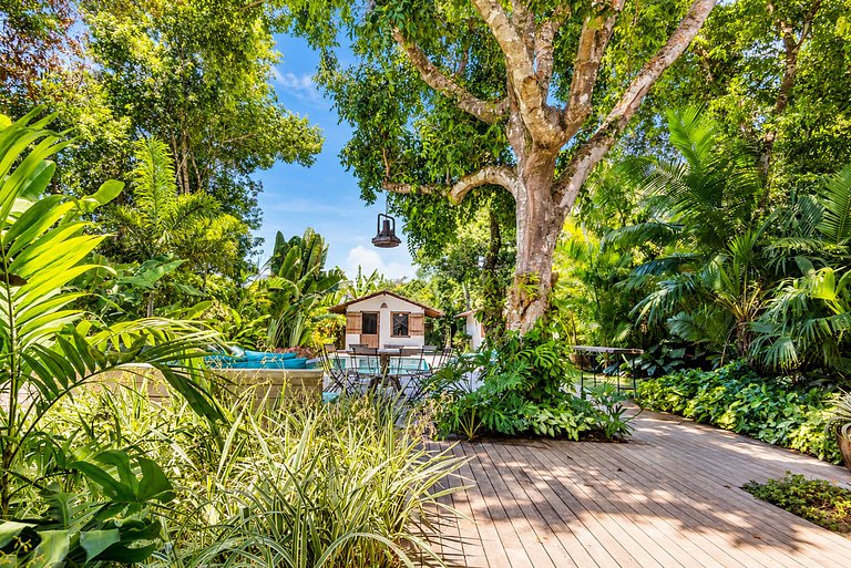 Bah131 - Tropical villa with pool in Altos de Trancoso