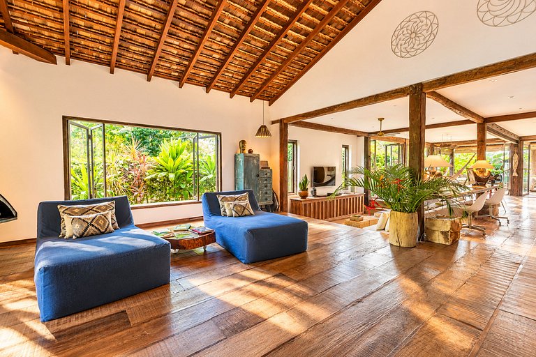 Bah131 - Tropical villa with pool in Altos de Trancoso