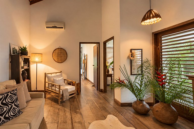Bah131 - Tropical villa with pool in Altos de Trancoso