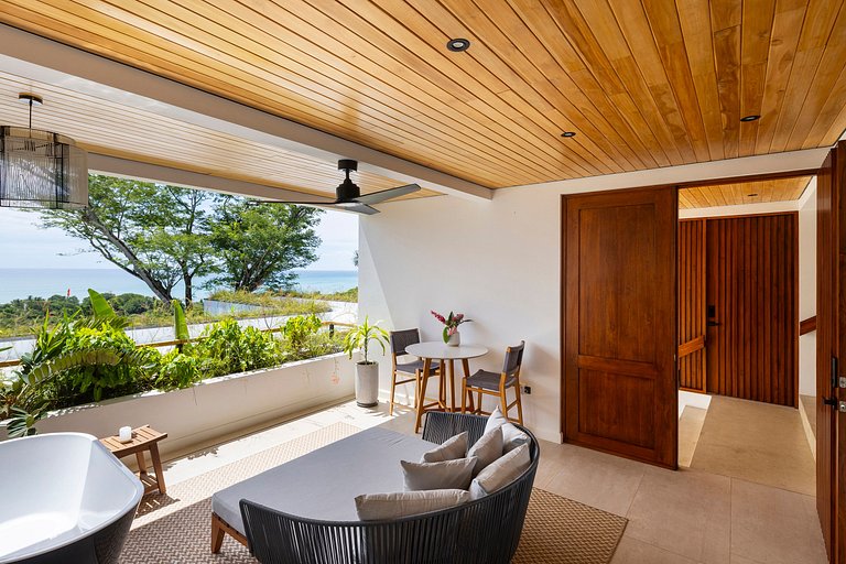 Cri010 - Villa with ocean views in Malpais, Costa Rica
