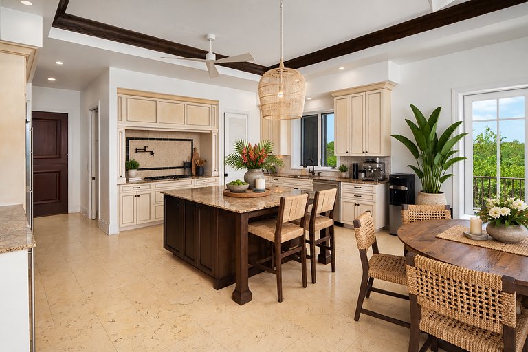 Tci025 - Elegant villa with ocean views in Blue Mountain