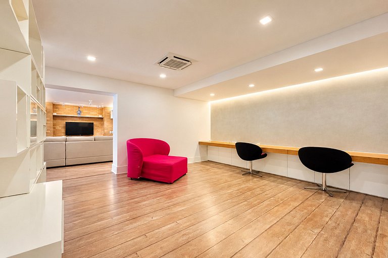 Rio378 - Beautiful beachfront apartment in Ipanema