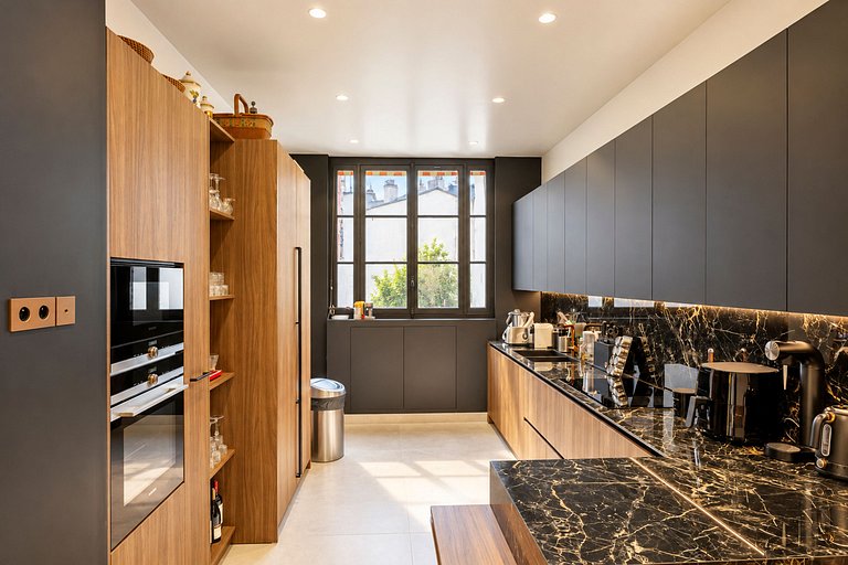 Par131 - Apartamento de 3 quartos próximo à Torre Eiffel