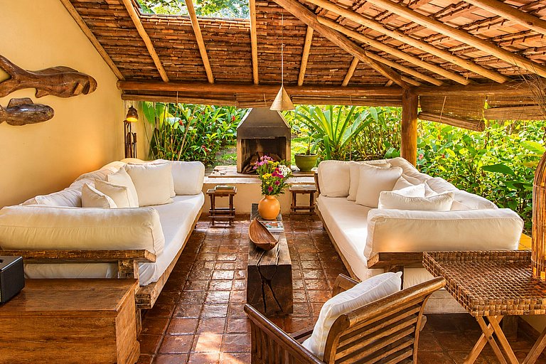 Bah078 - 4-Bedroom Villa with Private Pool in Trancoso’s Qua