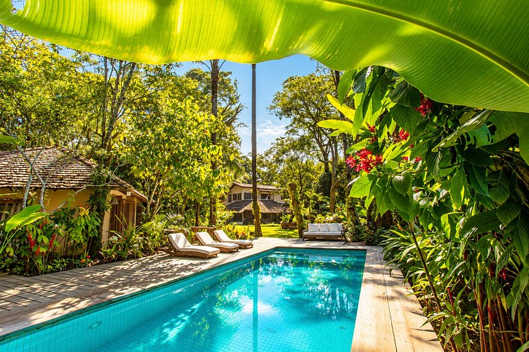 Bah078 - 4-Bedroom Villa with Private Pool in Trancoso’s Qua