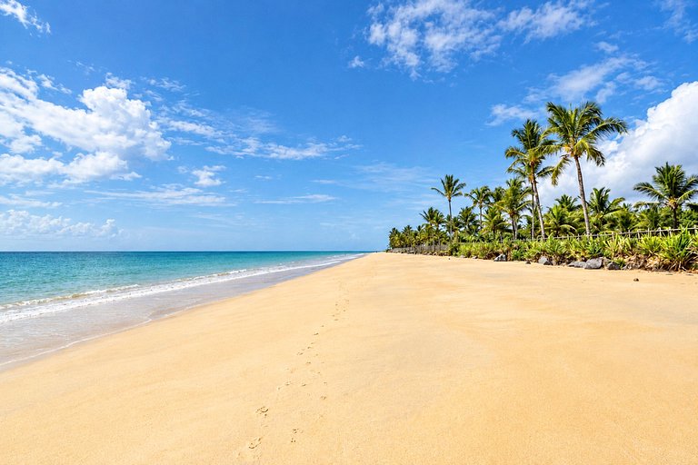 Bah002 - Luxury 6-Bedroom Beachfront Villa in Trancoso