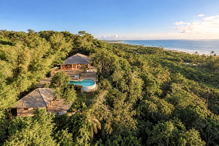 Bah052 - Luxury 5-Bedroom Villa with Ocean Views near Tranco