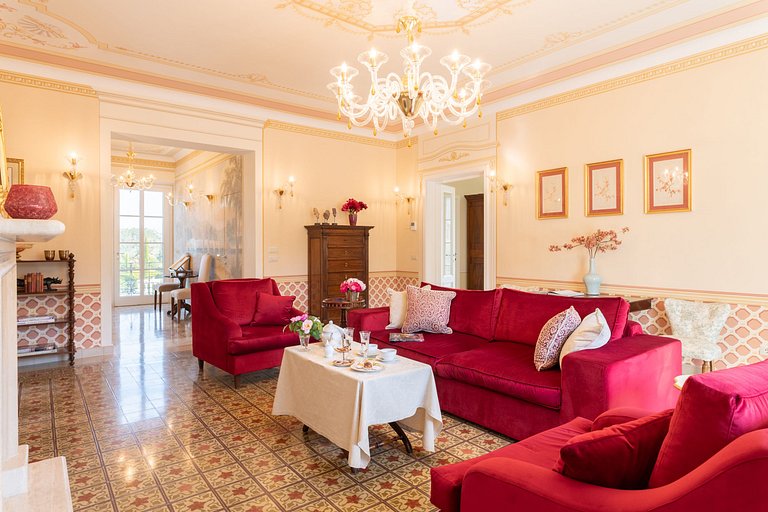 Tus007 - Histórica villa de 9 dormitorios con spa cerca de L