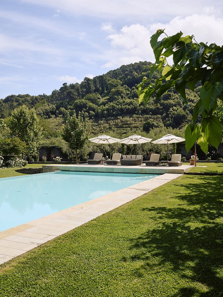 Tus007 - Histórica villa de 9 dormitorios con spa cerca de L