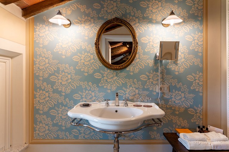 Tus022 - A beautiful 18th-century villa next to Lucca