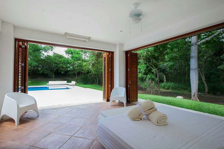 Anapoima, 5 bedrooms, mansion, golf club.