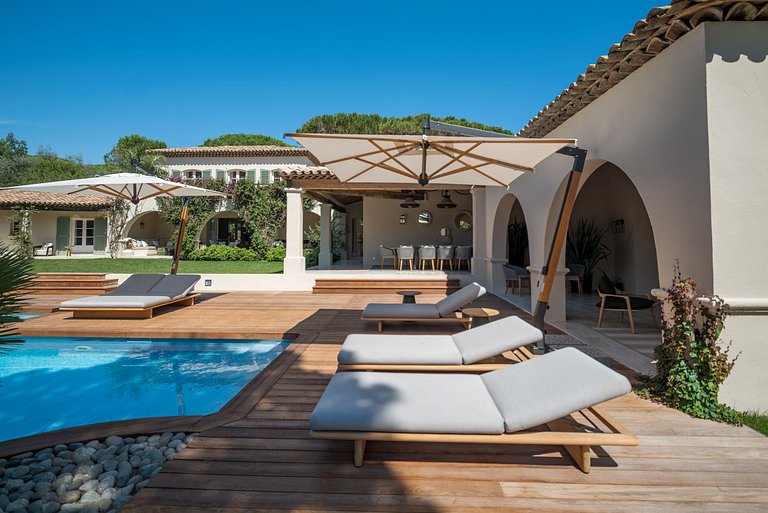 Azu021 - provencal Villa in St Tropez, French Riviera