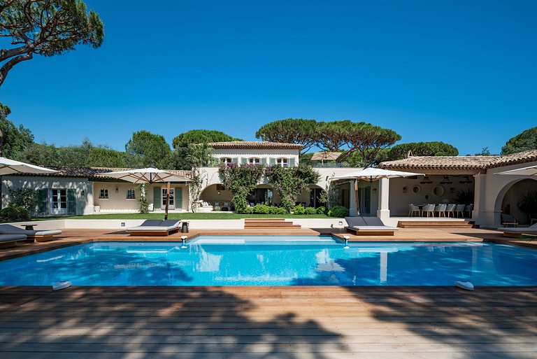 Azu021 - provencal Villa in St Tropez, French Riviera