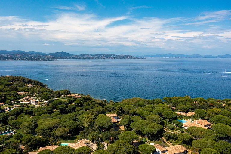 Azu021 - provencal Villa in St Tropez, French Riviera