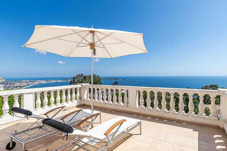 Azu132 - Exceptional Villa for Rent in Cannes