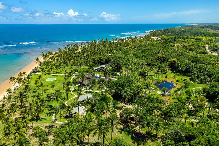 Bah020 - Oceanfront villa with 7 suites in Maraú