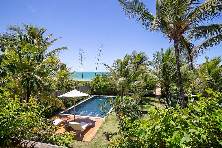 Bah068 - Front sea house with pool in Trancoso