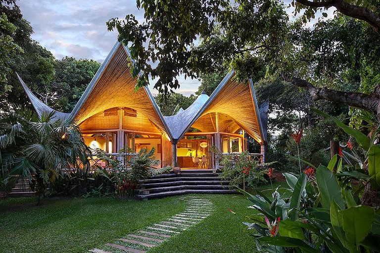 Bah135 - Belle villa de 3 chambres avec jardin à Trancoso