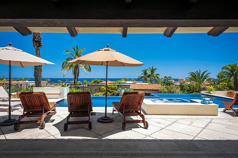 Cab005 - Beautiful Villa With Infinity Pool in Los Cabos