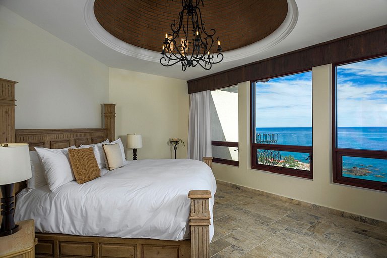 Cab008 - Luxurious villa with ocean view in Los Cabos