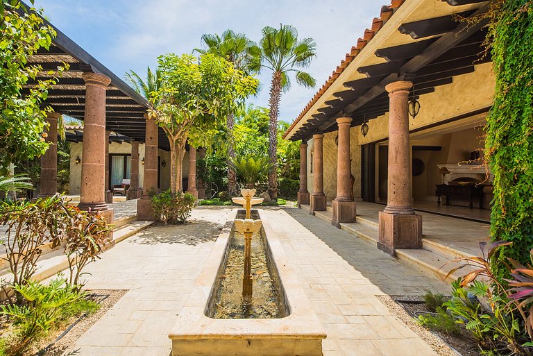 Cab020 - Amazing villa with infinity pool in Los Cabos