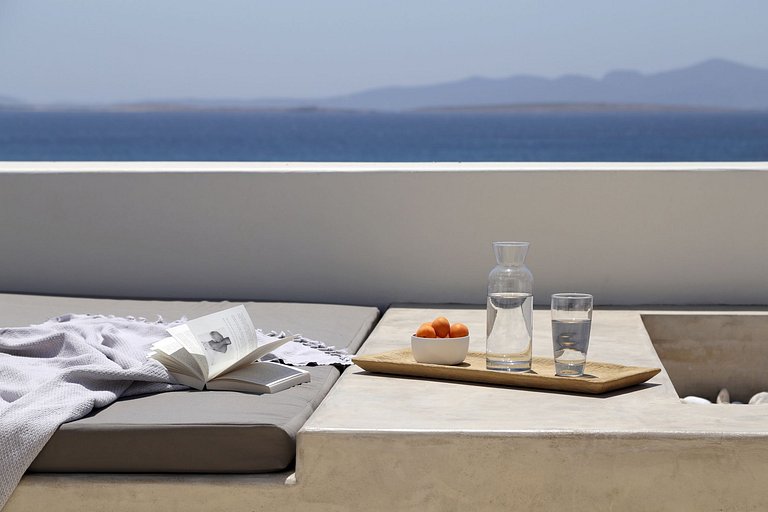 Cyc096 - Naturally luxurious villa in Paros