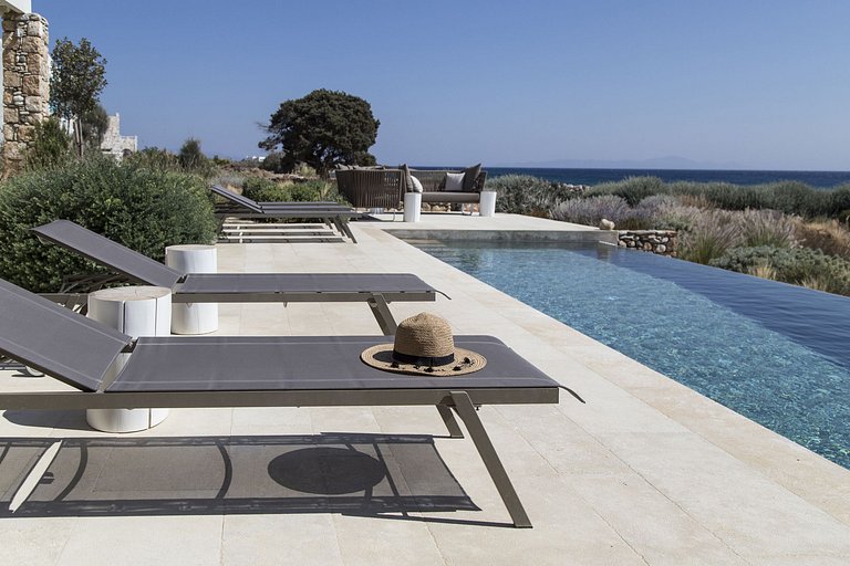 Cyc096 - Naturally luxurious villa in Paros