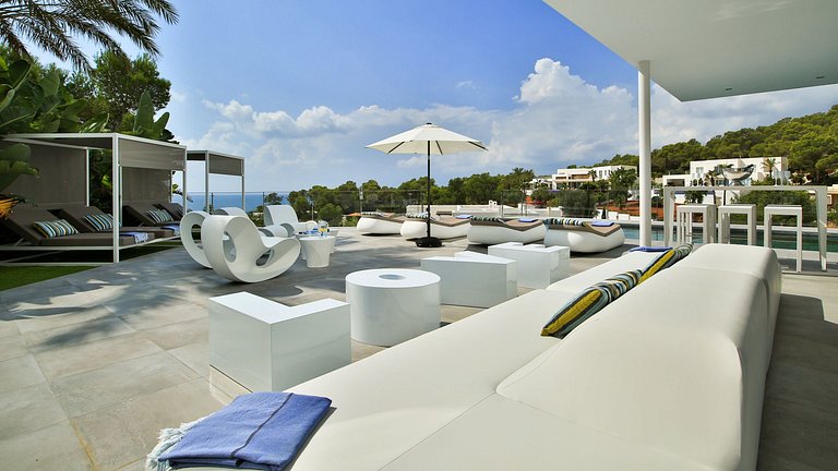 Ibi021 - Modern luxury villa with privacy, Ibiza