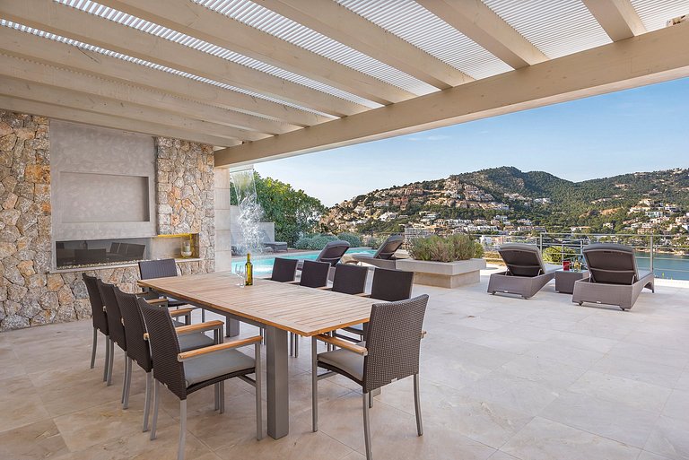 Mal008 - Luxury villa in top location, Mallorca.