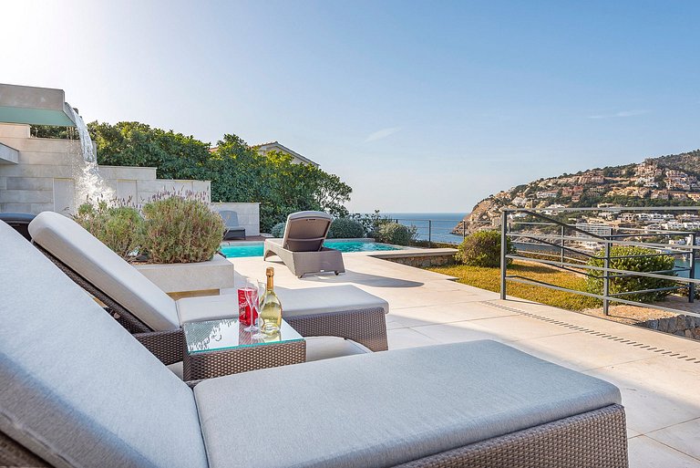 Mal008 - Luxury villa in top location, Mallorca.