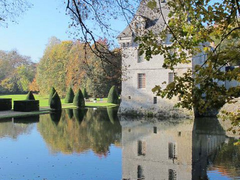 Nor002 - Historical Castle near Deauville, Normandy