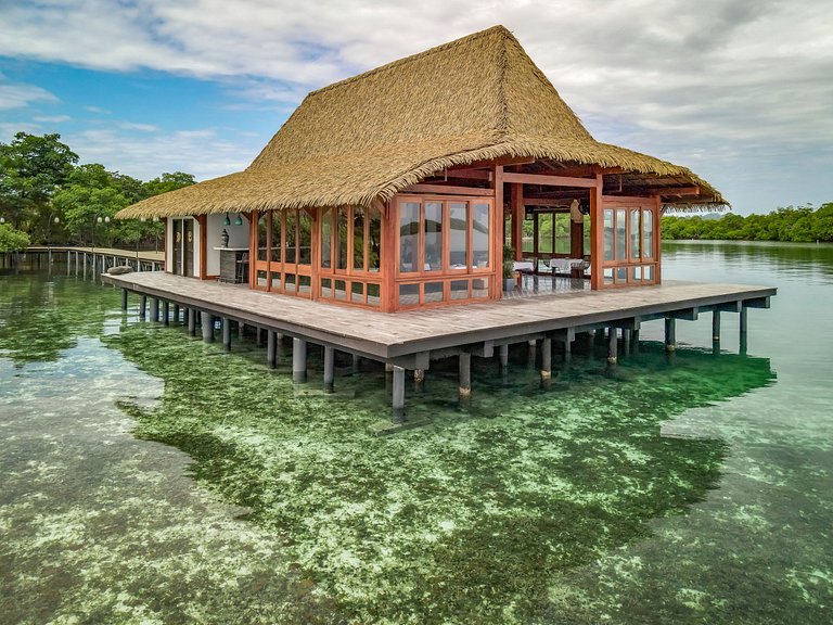 Pan015 - Cabane de luxe avec piscine privée à Bocas del Toro