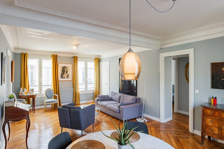 Par138 - 2 bedroom apartment in the heart of Paris