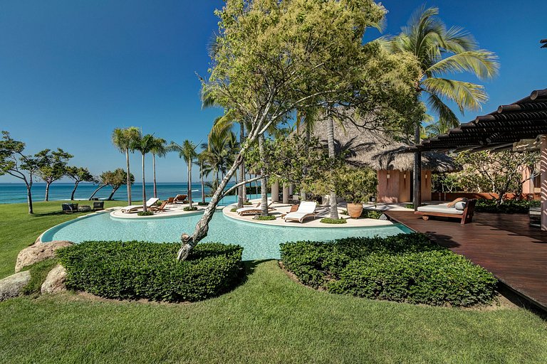 Ptm001 - Luxurious 9 bedroom waterfront villa in Punta Mita