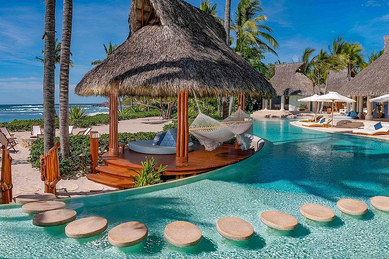 Ptm008 - Exclusive 9 Bedroom Luxury Villa in Punta Mita