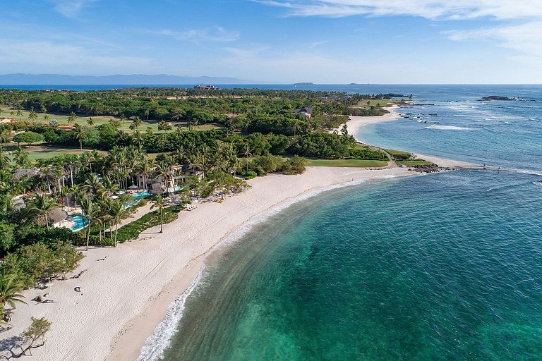 Ptm008 - Exclusive 9 Bedroom Luxury Villa in Punta Mita