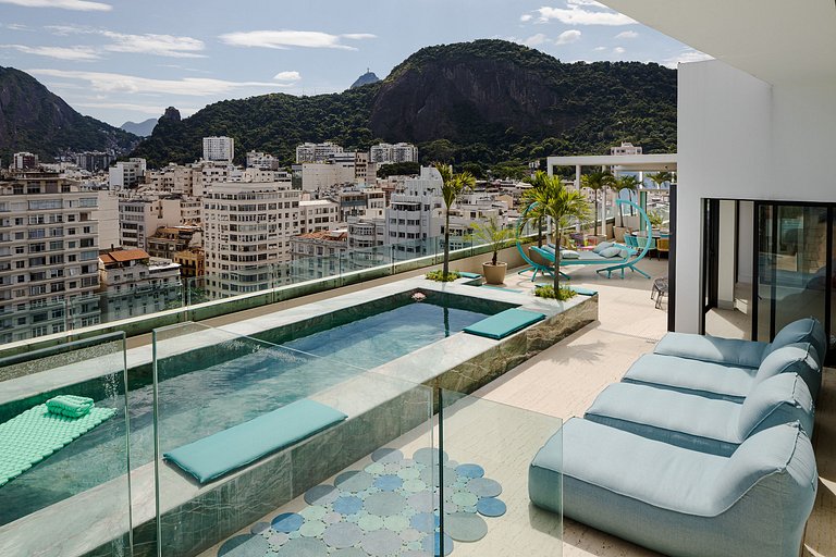 Rio001 - Breathtaking beachfront penthouse