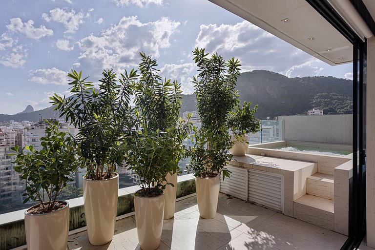 Rio001 - Breathtaking beachfront penthouse