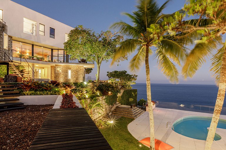 Rio005 - Contemporary mansion in Joá with an ocean view