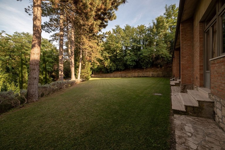 Tus021 - House with views over the valley, Tuscany